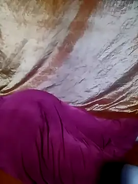 Snapshot of manal_soso chatting on 10.25.25 manal soso online show from 10.25.25