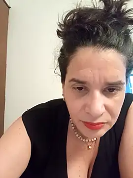 Snapshot of MoritaSalvaj chatting on 11.01.25 MoritaSalvaj online show from 11.01.25