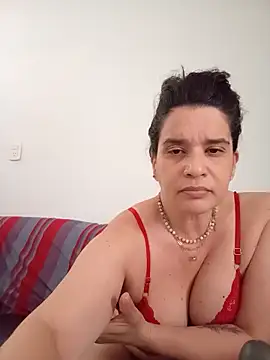 Snapshot of MoritaSalvaj chatting on 11.02.25 MoritaSalvaj online show from 11.02.25