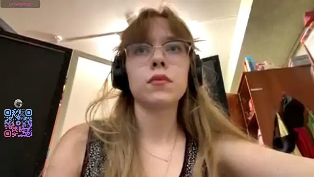 ArielleBiernacki online show from 09.29.25