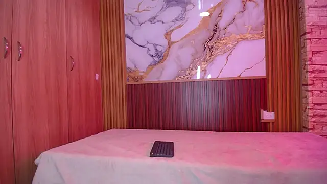 martinasmith303av online show from 11.12.25