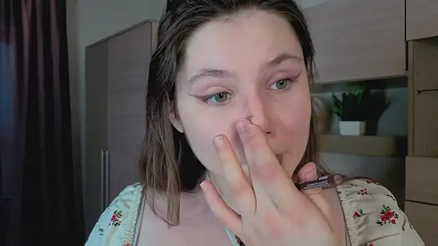 Snapshot of Mary_Phelps chatting on 11.01.25 Mary Phelps online show from 11.01.25