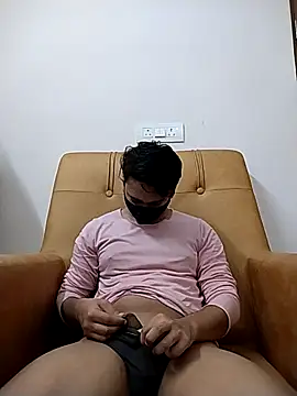 Snapshot of Aman4321ammu chatting on 11.05.25 Aman4321ammu online show from 11.05.25