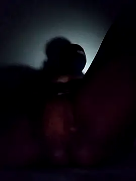 Snapshot of Wiw1 chatting on 11.03.25 Wiw1 online show from 11.03.25