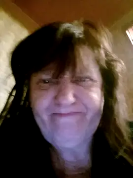 Snapshot of Apeesynka55211 chatting on 09.30.25 Apeesynka55211 online show from 09.30.25