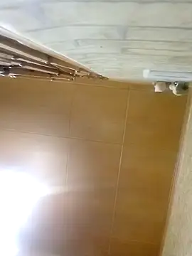 Snapshot of Apeesynka55211 chatting on 10.14.25 Apeesynka55211 online show from 10.14.25