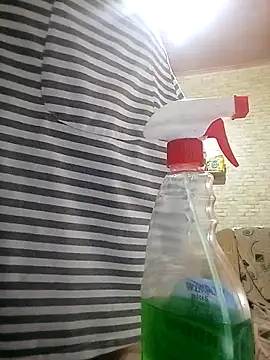 Snapshot of Apeesynka55211 chatting on 11.05.25 Apeesynka55211 online show from 11.05.25