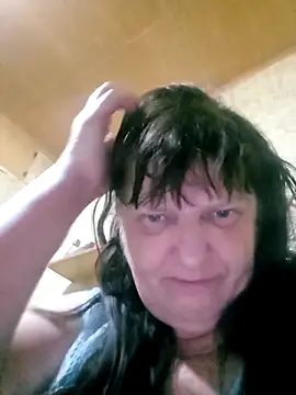 Snapshot of Apeesynka55211 chatting on 11.11.25 Apeesynka55211 online show from 11.11.25