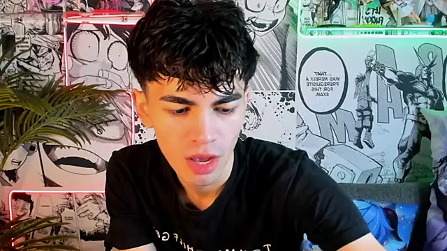 Snapshot of JaremyHarris chatting on 10.27.25 JaremyHarris online show from 10.27.25