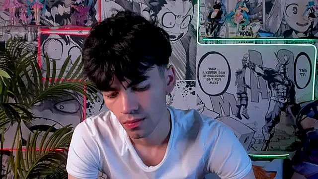 Snapshot of JaremyHarris chatting on 11.13.25 JaremyHarris online show from 11.13.25