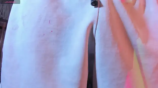 Snapshot of milo_crave chatting on 10.14.25 milo crave online show from 10.14.25