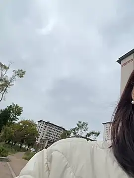 Snapshot of siru-love chatting on 10.23.25 siru-love online show from 10.23.25