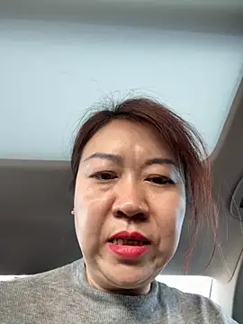 Snapshot of siru-love chatting on 11.17.25 siru-love online show from 11.17.25