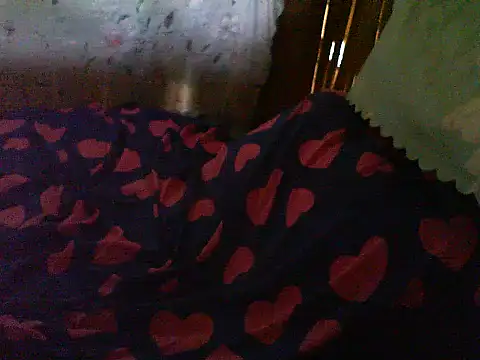 Snapshot of milagrose_rose chatting on 10.14.25 milagrose rose online show from 10.14.25