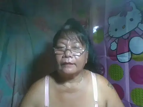 Snapshot of joy_cute chatting on 06.08.26 joy cute online show from 06.08.26