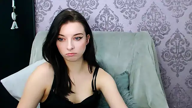 DominantLuna online show from 01.06.26