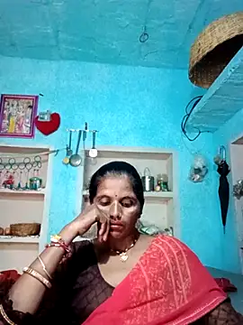 Snapshot of Mohni_cute chatting on 10.03.25 Mohni cute online show from 10.03.25