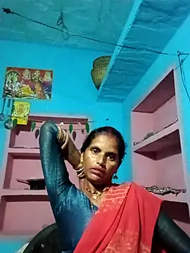 Snapshot of Mohni_cute chatting on 10.20.25 Mohni cute online show from 10.20.25