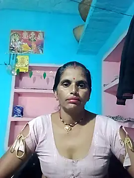 Snapshot of Mohni_cute chatting on 11.01.25 Mohni cute online show from 11.01.25