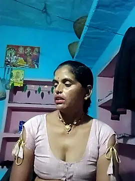 Snapshot of Mohni_cute chatting on 11.01.25 Mohni cute online show from 11.01.25