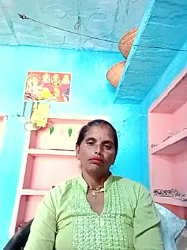 Snapshot of Mohni_cute chatting on 11.10.25 Mohni cute online show from 11.10.25