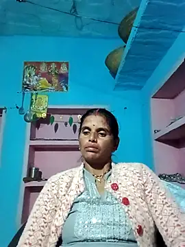 Snapshot of Mohni_cute chatting on 11.11.25 Mohni cute online show from 11.11.25