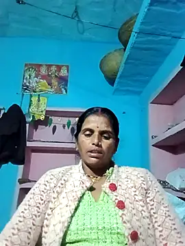 Snapshot of Mohni_cute chatting on 11.12.25 Mohni cute online show from 11.12.25