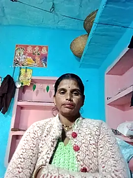 Snapshot of Mohni_cute chatting on 11.13.25 Mohni cute online show from 11.13.25