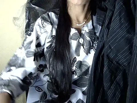 Shazi 1 online show from 12.04.25