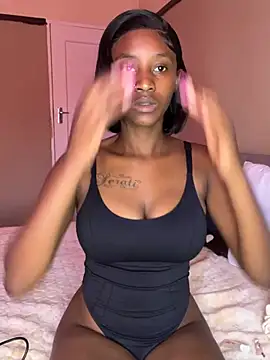 Snapshot of Sirah1 chatting on 03.04.26 Sirah1 online show from 03.04.26