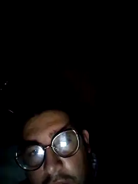 Snapshot of RAJV_ chatting on 11.04.25 RAJV online show from 11.04.25