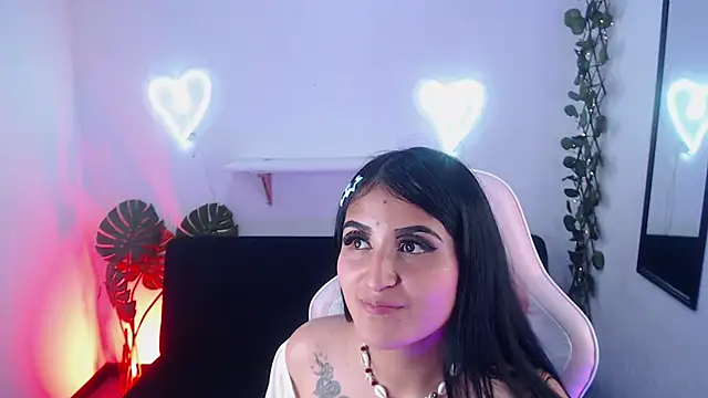 Snapshot of Lexy_Storm_18 chatting on 11.07.25 Lexy Storm 18 online show from 11.07.25