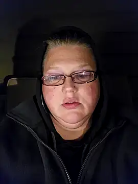 Snapshot of Budd_Bunney chatting on 10.15.25 Budd Bunney online show from 10.15.25