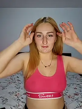 Snapshot of DixieLars chatting on 10.25.25 DixieLars online show from 10.25.25