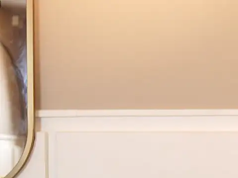 Roxy Vega online show from 10.09.25