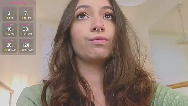 Snapshot of slow_flower chatting on 10.14.25 slow flower online show from 10.14.25