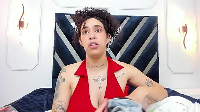 Annie roselle online show from 01.05.26