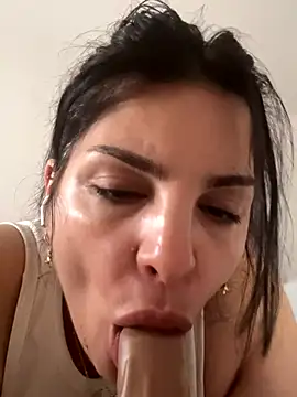 sweet manuella online show from 10.16.25