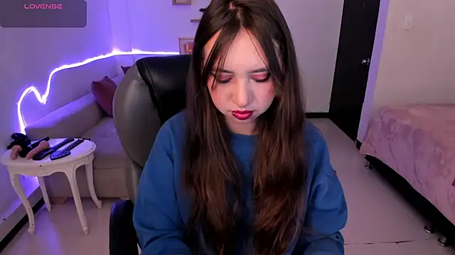 Snapshot of Scarlett__Cooper__ chatting on 11.03.25 Scarlett Cooper online show from 11.03.25