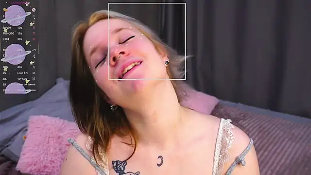 EviaVanveen online show from 11.05.25