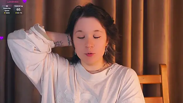 EviaVanveen online show from 01.10.26