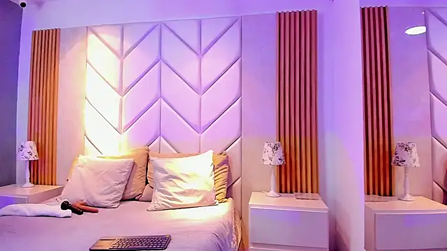 EmmaBrantt online show from 03.05.26