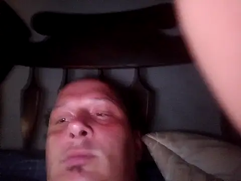 Snapshot of macKnd chatting on 10.16.25 macKnd online show from 10.16.25