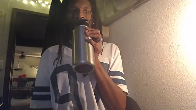 AlickleStiff online show from 11.04.25