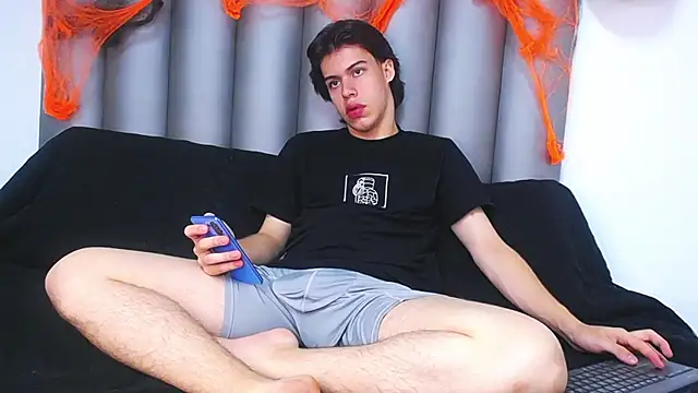 Lucian grey online show from 10.16.25