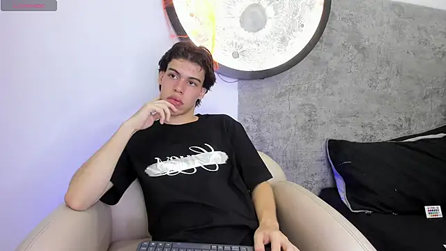 Lucian grey online show from 10.25.25