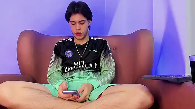 Lucian grey online show from 11.05.25