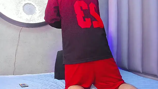 Lucian grey online show from 11.06.25