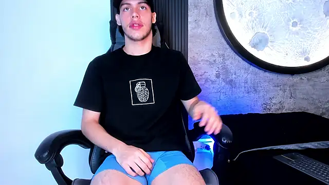 Lucian grey online show from 11.08.25