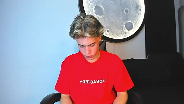 Lucian grey online show from 11.10.25